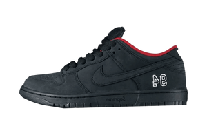 SB Dunk Low Supreme 94 Black - HQ8487-001
