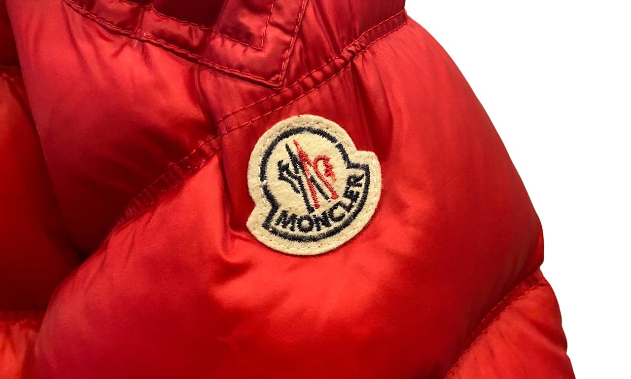 Moncler Used Moncler Gaston Puffer jacket red - 1129241914