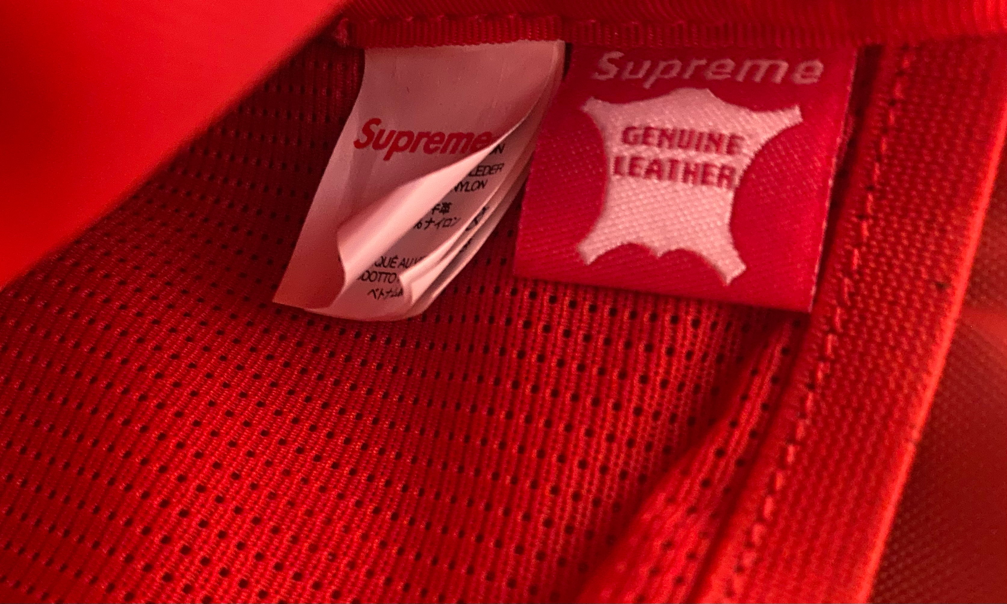 Supreme Used Supreme Red leather shoulder bad FW23 - 715252023